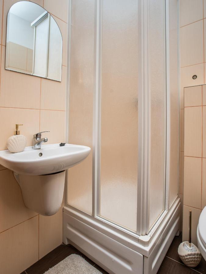 Amber Dom Goscinny Międzywodzie Buitenkant foto
